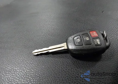 2016 Toyota Corolla S Plus z USA, uszkodzony, nr VIN 2T1BURHE4GC710570